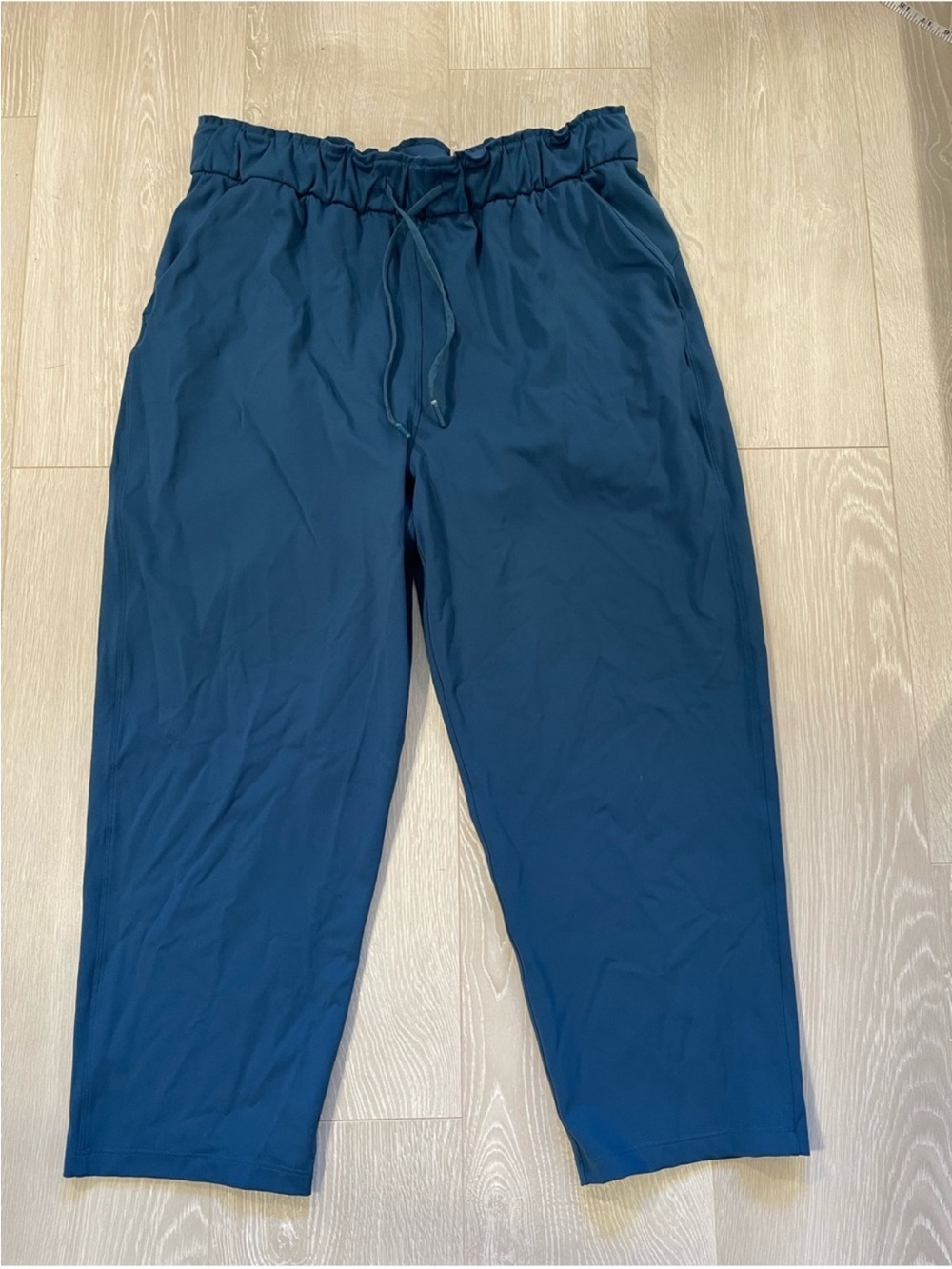 Lululemon Keep Moving Crop *High Rise, 23" Blue Borealis size 12 - Picture 6 of 16